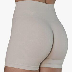 Aurola 4 Inch Cream Camo Shorts S/M